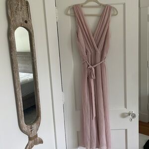EXPRESS light pink jumpsuit, size Medium. (Leg portion runs like capri pants)